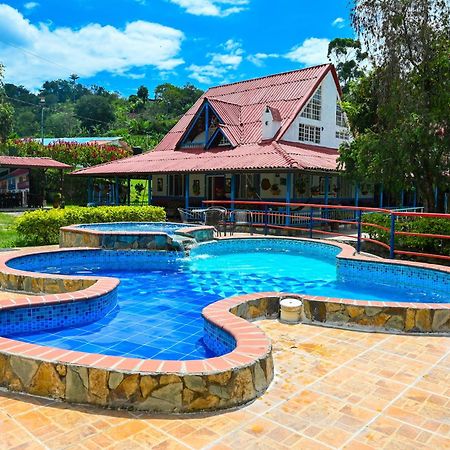 Ecohotel Colibri Salento Luna Park Екстер'єр фото
