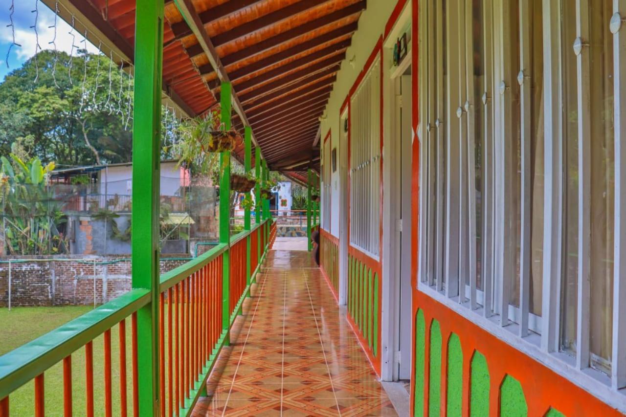 Ecohotel Colibri Salento Luna Park Екстер'єр фото